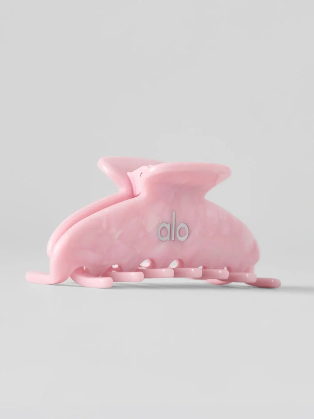 Alo 90’s Claw Clip - Pink Marshmallow Shell